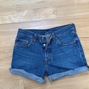 Levi's Women's 501 Jean Shorts 28 (sold as shorts by store, not jeans cut off)